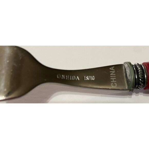 Set of 4 Oneida Forks - Picture 3 of 3